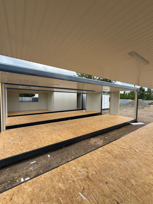 Containere modulare lipite intre ele sau tip terasa vitrina orice model cerut se poate executa pe comanda
