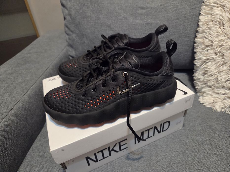 Adidași Nike minde sunt noi in cutie