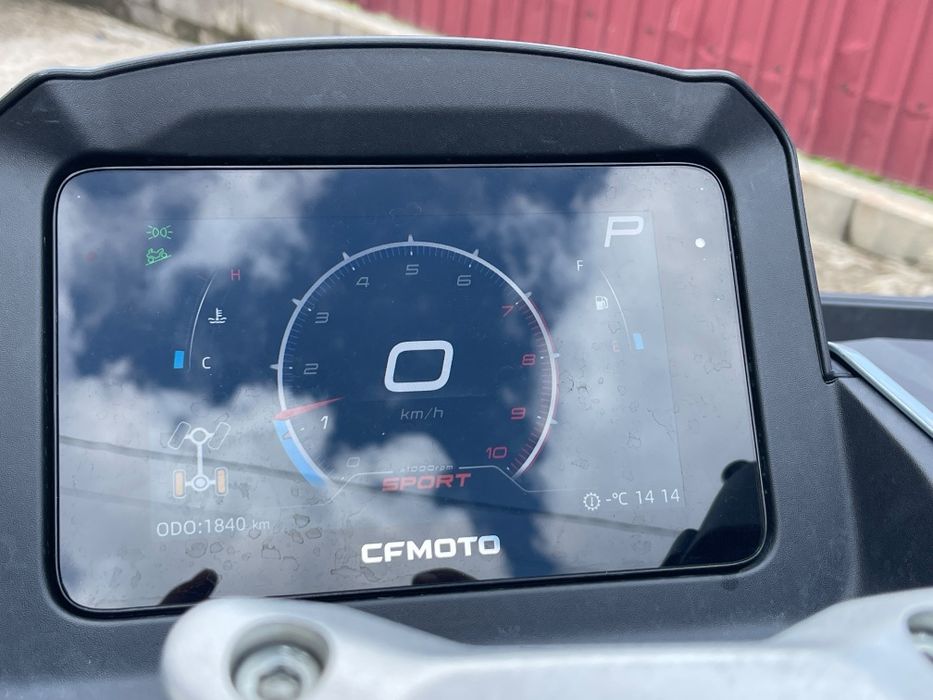 Vând cf moto 850 x8 anul 2025 cu 1840km