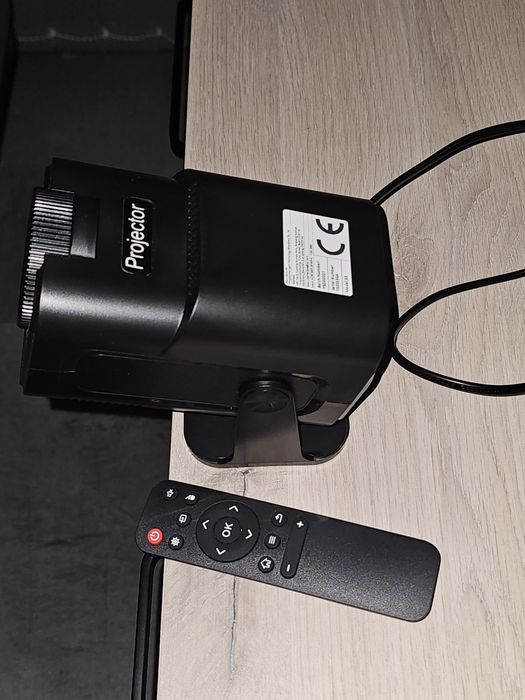 HY320 mini Проектор