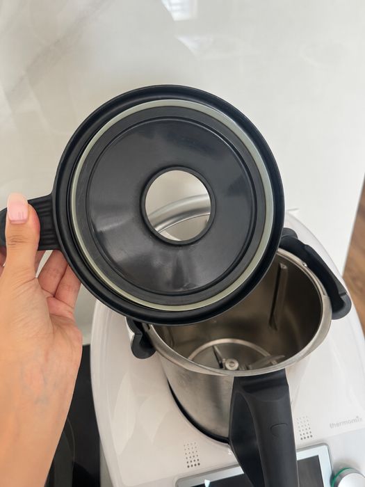 Thermomix б/у в отличном состоянии