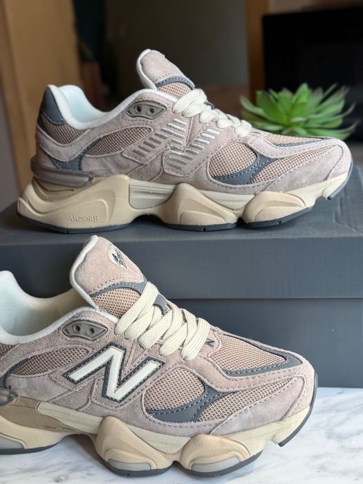 Нови маратонки NB9060