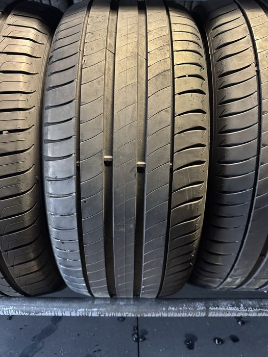 Anvelope Noi 235/50/17 Michelin