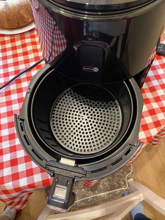 Switch On фритюрник (като нов)