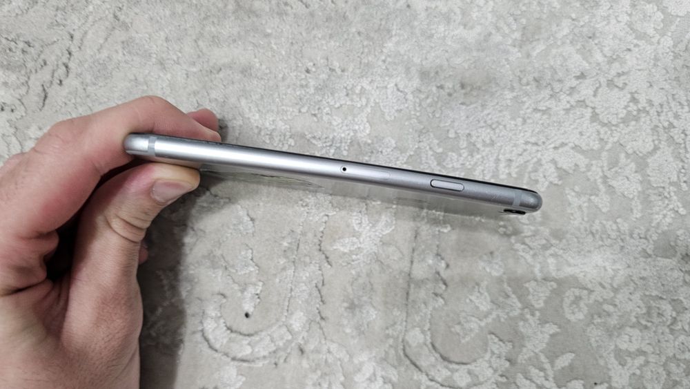 iPhone 6 silver 16Gb