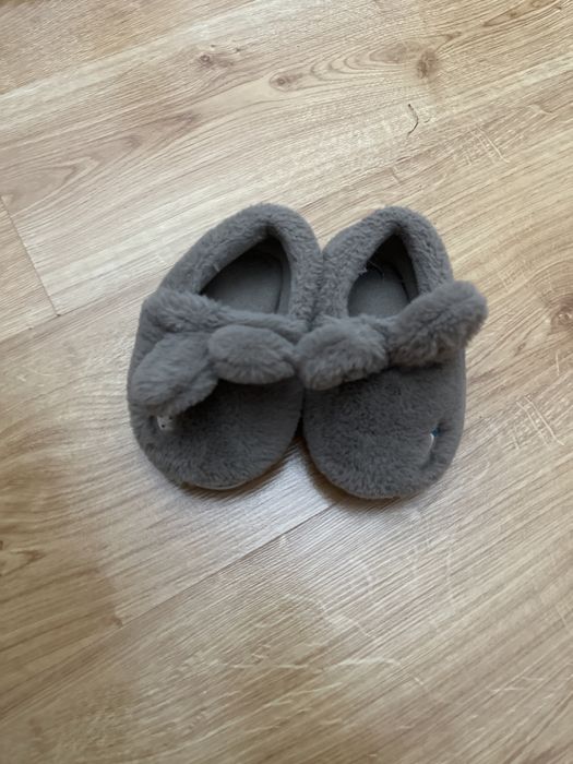 Детские тапочки