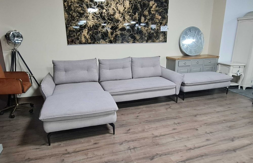 Сив ъглов диван от плат и табуретка "Alexis"