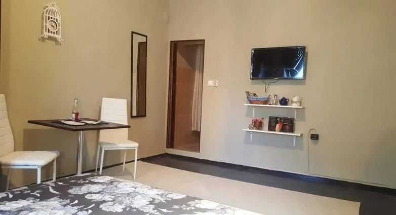 Дава се под наем Едностаен апартамент в София, Център - 40 кв.м за 348.84 € - Снимка #1