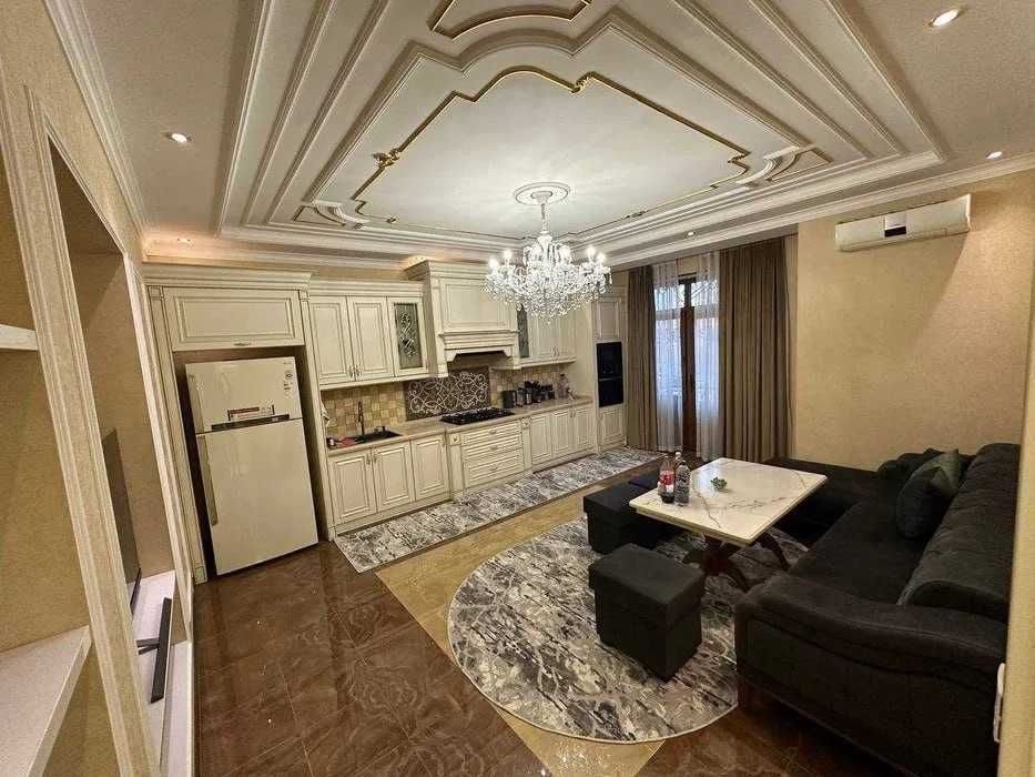 Сдается свежая уютная 3-комн квартира Паркентский рынок