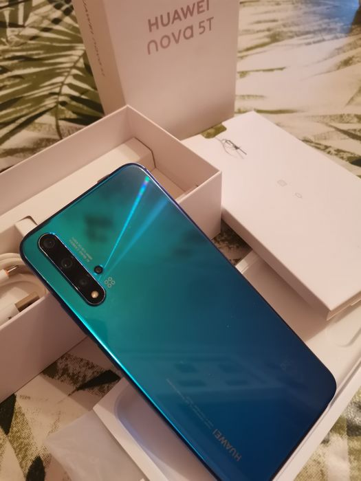 Хуавей нова 5т (Huawei Nova 5t6×128)