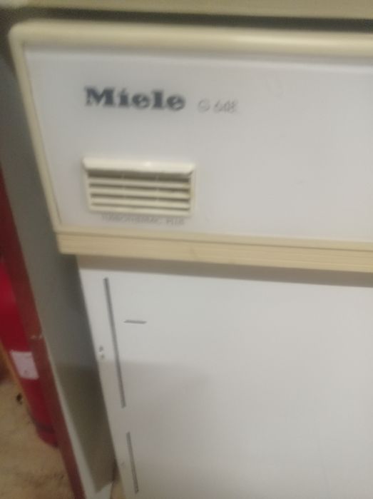 Съдомиялна машина миели