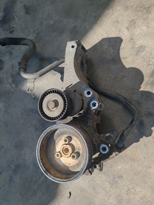 Pompa servo directie vw beetle 1.4i BCA 150lei