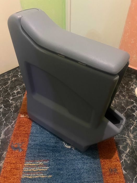 Масичка за Mercedes-Benz Vito W638