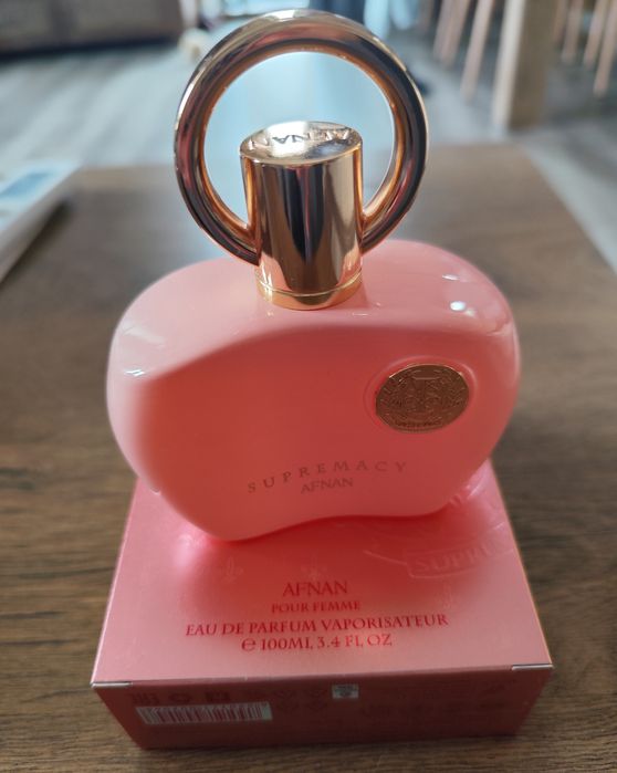 Afnan Supremacy Pink 

Композици