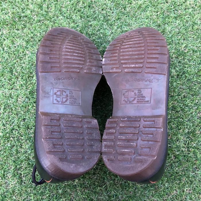 Dr Martens Petri 3 Eye Steel Toe-36