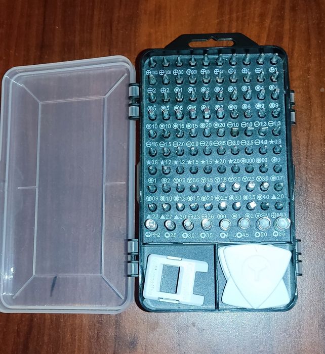 Отвертка 115 в 1