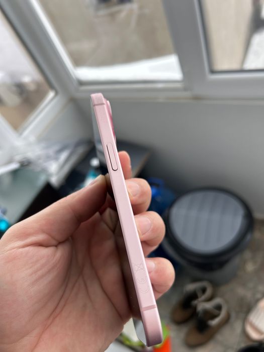 iPhone 15 pink, 128gb перфектен