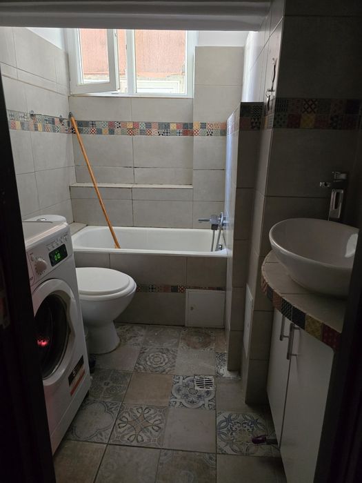 Garsoniera de inchiriat - calea mosilor - direct proprietar