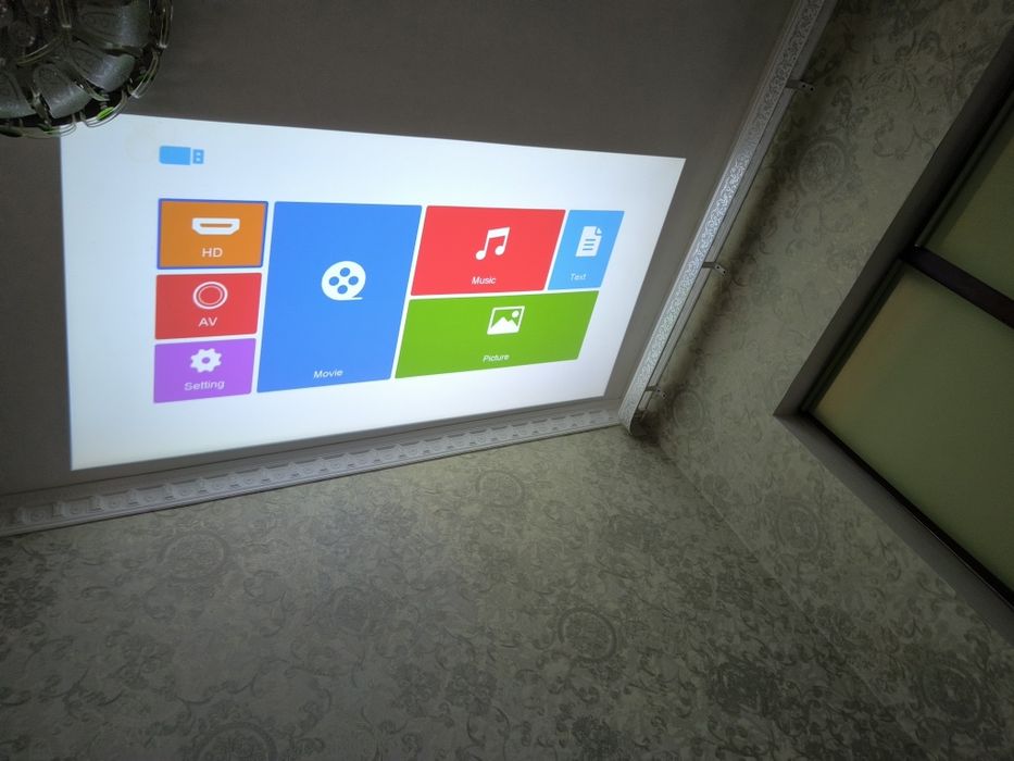 Продам Проектор Full HD