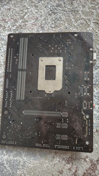 Материнская плата H110