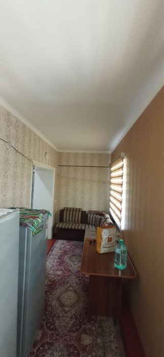 Квартира уй таййор ижарачиси билан сотилади