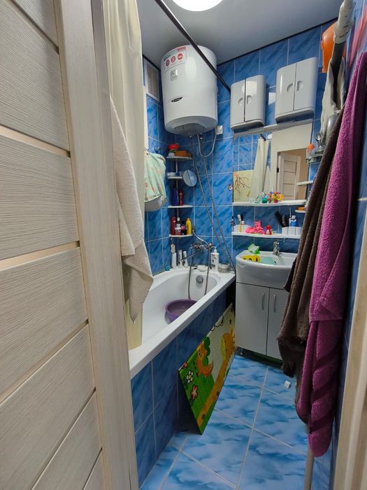 2к КСК 48 кв. 3/5 этаж за 19млн