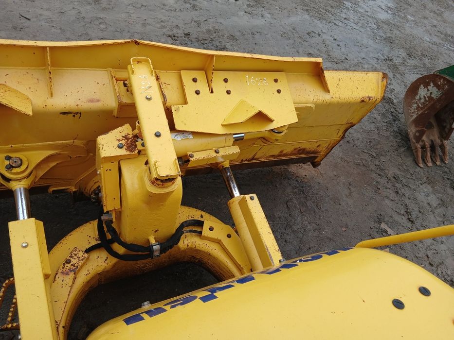 Vand buldozer komatsu D 61 PXi 24