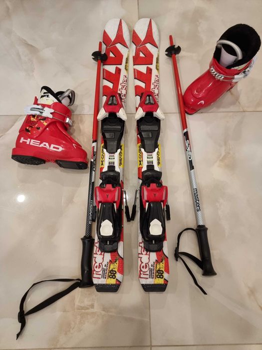 Детски ски и ски обувки