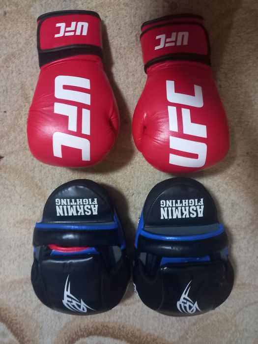 Бокс перчатка ва лапа