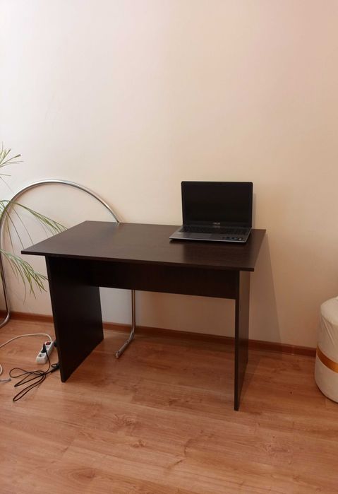 Стол для компьютера