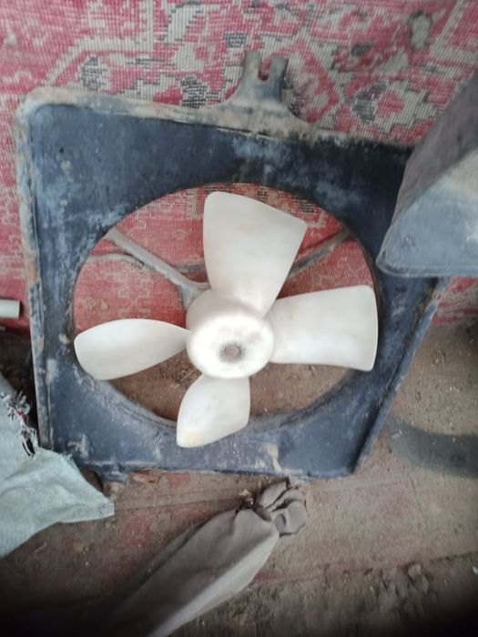 Стекла приора боковые и2114