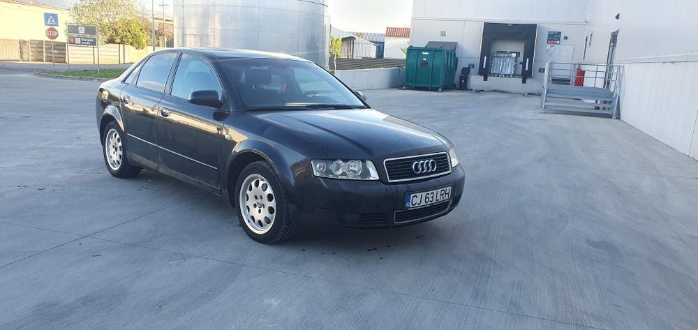 AUDI A4 berlina 131 AWX Acte La Zi !!