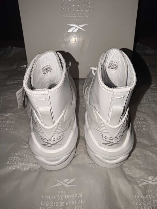 Maison Margiela x Reebok Instapump Fury Tabi 'White'