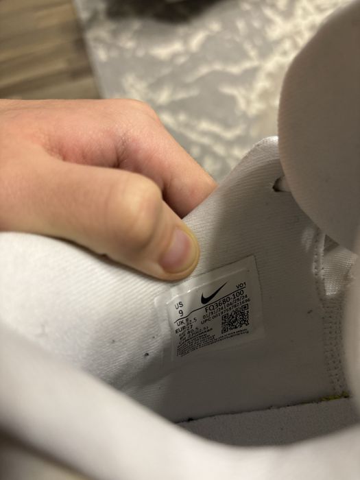 Nike Giannis Immortality 4 (42.5)