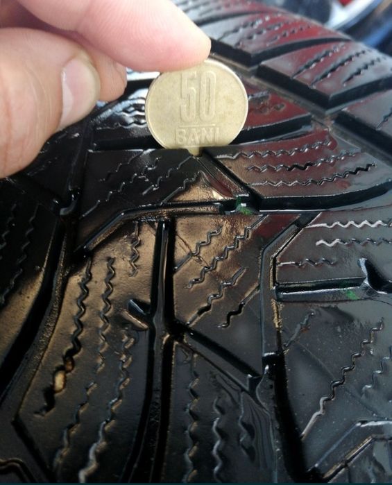 Anvelope de iarnă Dunlop 235/55/17 5x112 cu jante R 17