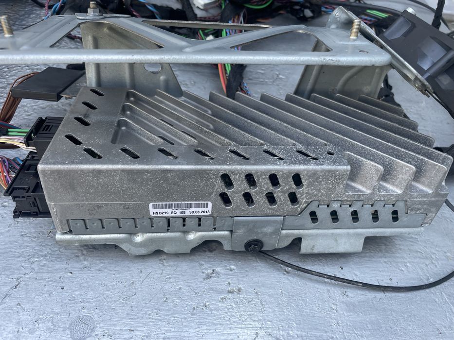 Хармън Кардън озвучаване БМВ Ф10/ Ф11 (harman cardon bmw f10/ f11)