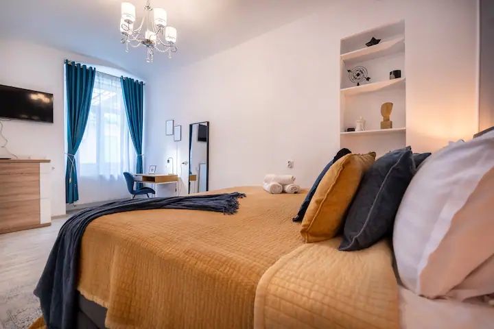 De inchiriat apartament B-dul Eroilor 1
