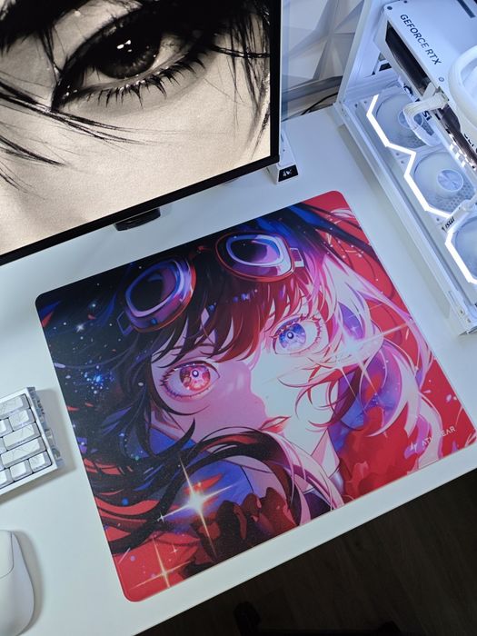 ЛИМИТИРАН Стъклен пад ATK Crimson (Limited Edition Glass Mousepad)
