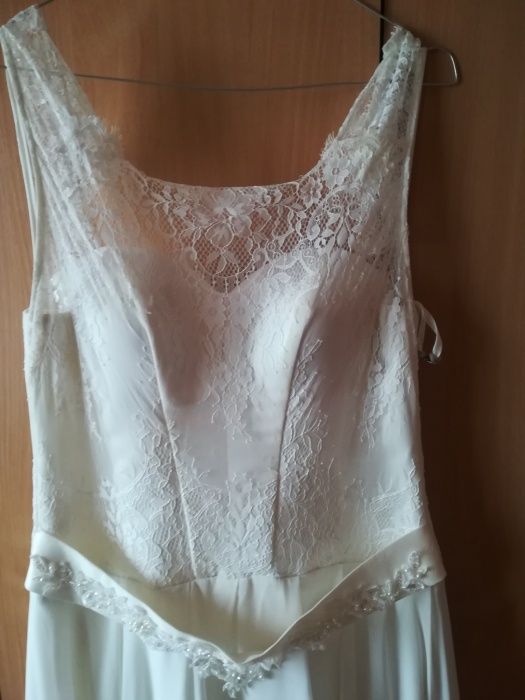 Vand rochie de mireasa