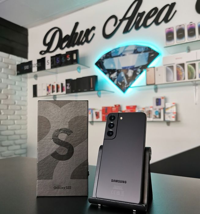 Samsung S22 / Black / DeluxGSM
