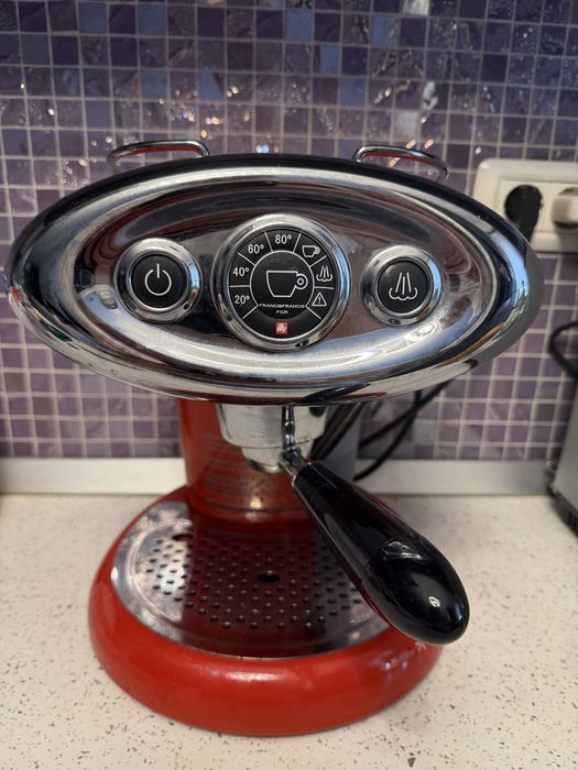 Illy Francis Francis X7.1 Iperespresso Rosu espressor capsule