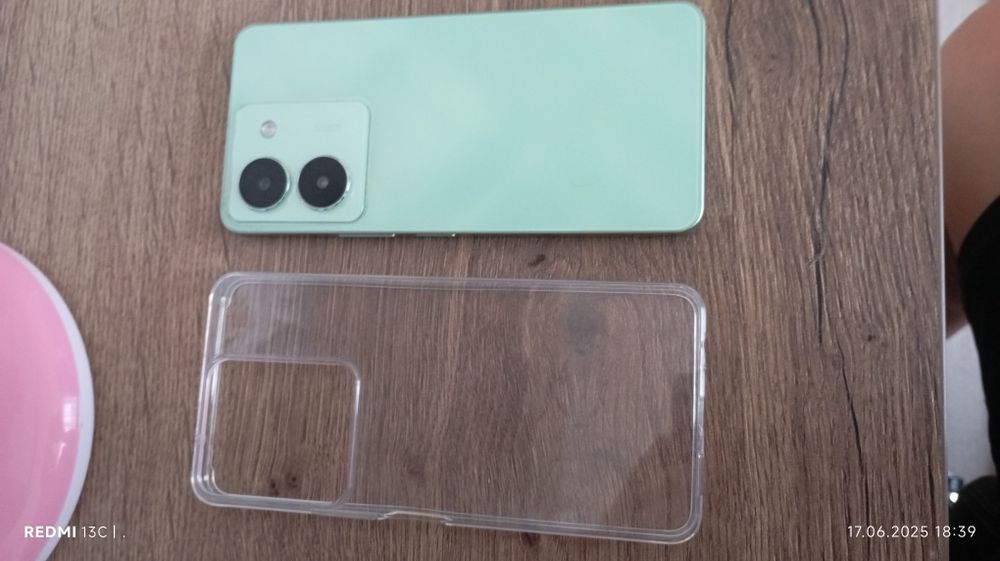 Продаю телефон Vivo Y 27s