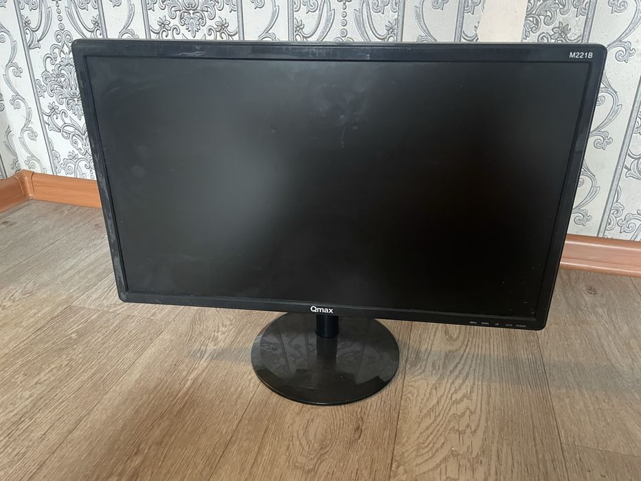 Монитор Qmax 21 дюйм