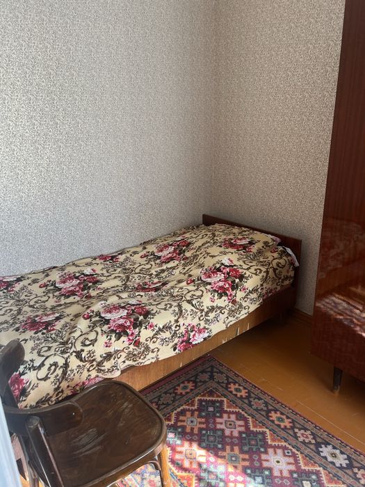 Продается 2-х комнат квартира