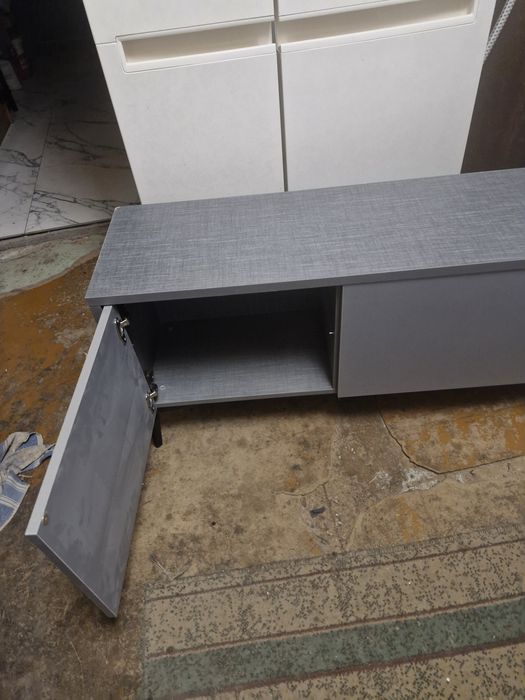 Тумба под телевизор