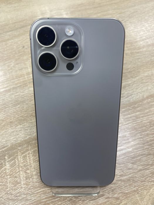 Iphone 15 pro max 256gb(A4)