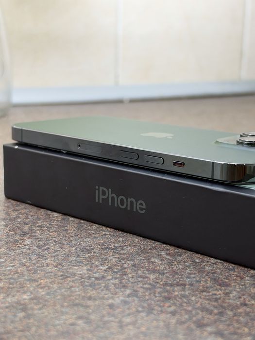 Продам iPhone 13 pro 128 gb