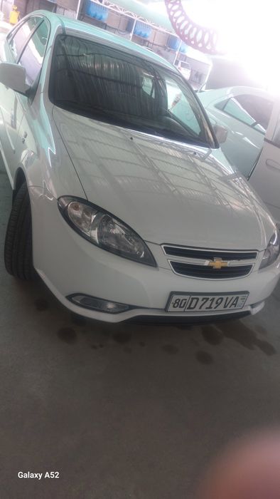 Мошинчани холати а'ло даражада 23 минг юрган красскаси тозза бензинда