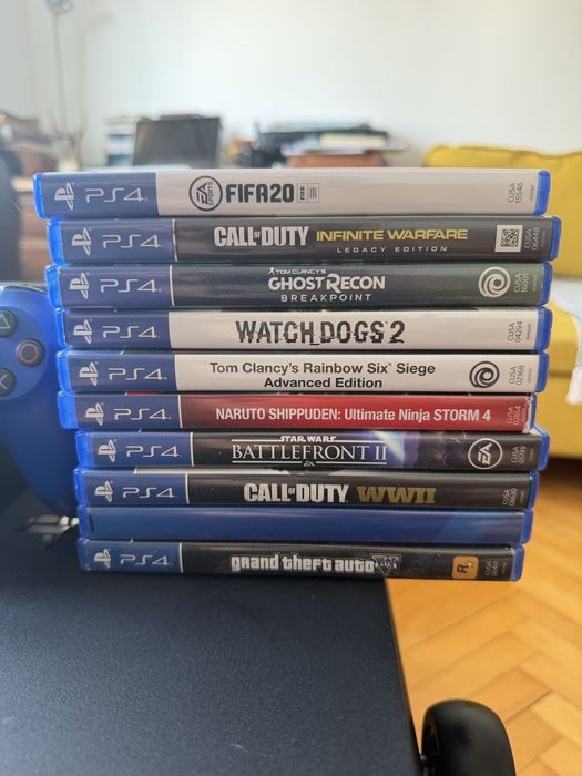 Play station 4 pro  1 TB