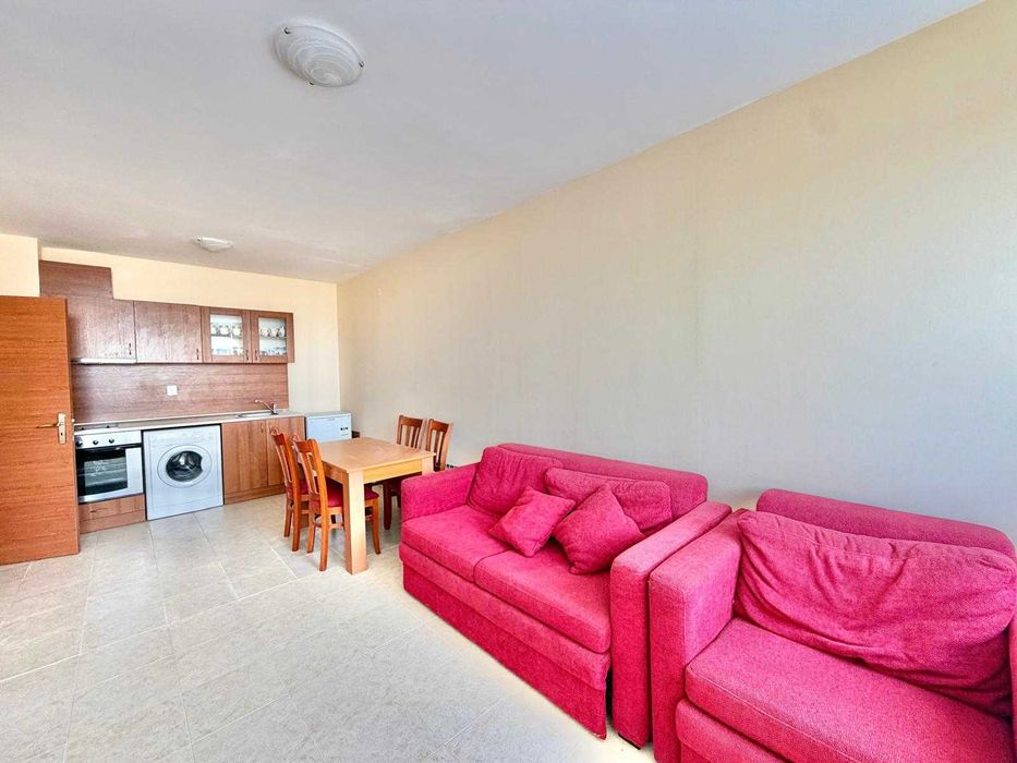 Продава се Двустаен апартамент в к.к. Слънчев бряг - 72 кв.м за 581 €/кв.м - Снимка #1